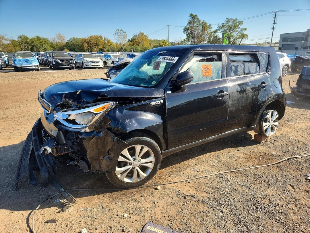 Вид 2015 KIA SOUL +, угол 1