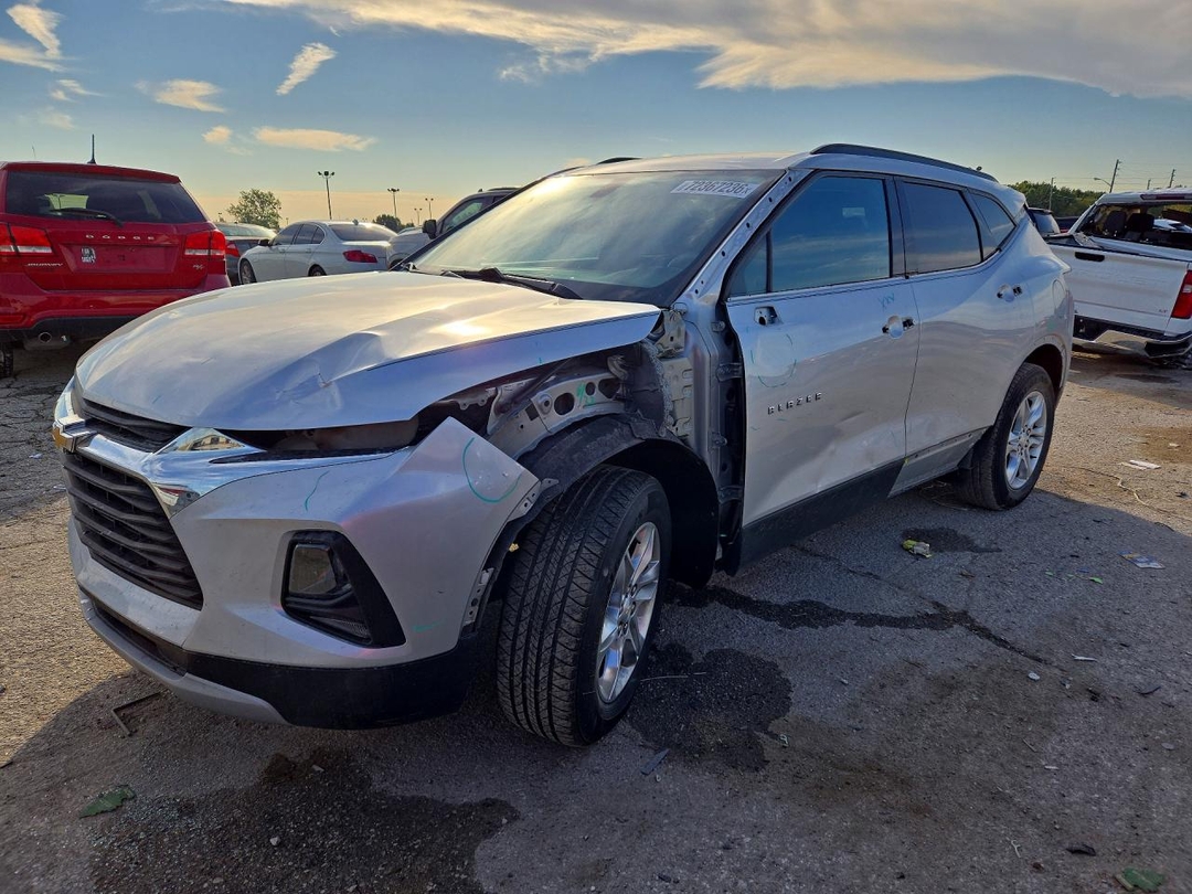 Vedere 2021 CHEVROLET BLAZER 1LT, unghi 1