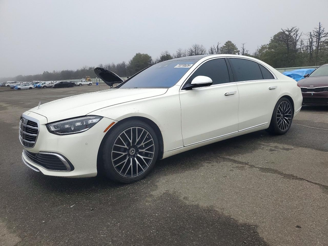 Вид 2021 MERCEDES-BENZ S 580 4MATIC, угол 1