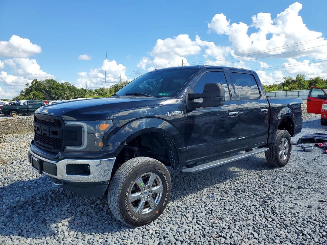 Vista de 2018 FORD F150 SUPERCREW, ángulo 1