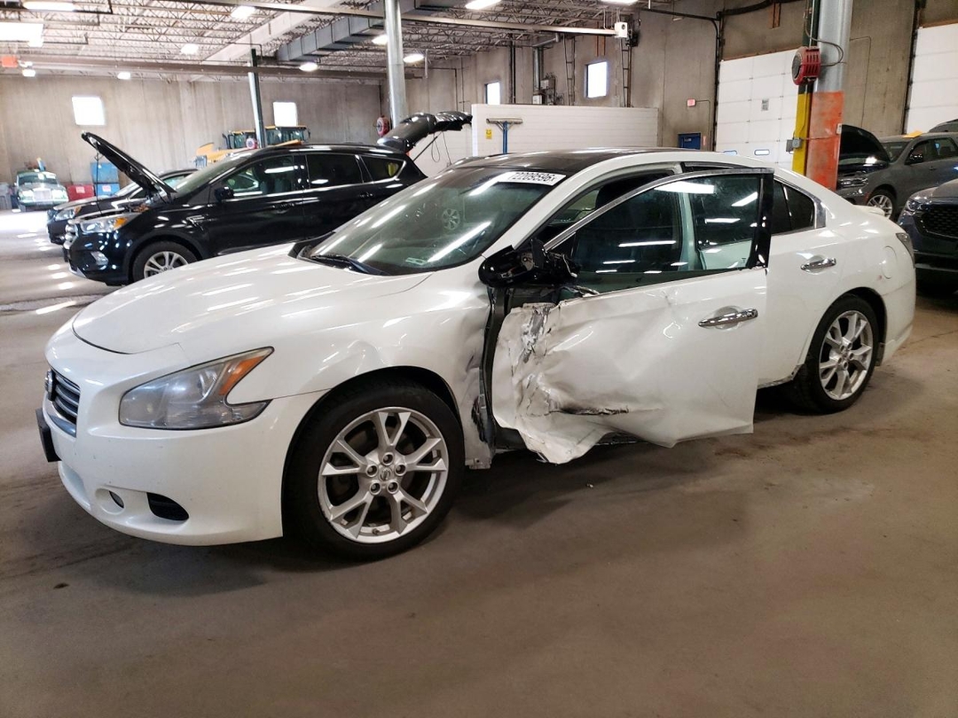 Vedere 2014 NISSAN MAXIMA 3.5 SV, unghi 1