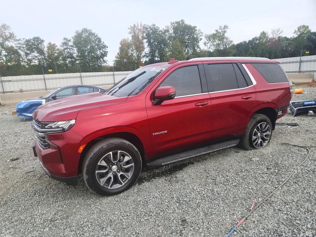 Vista de 2021 CHEVROLET TAHOE C1500 LT, ángulo 1