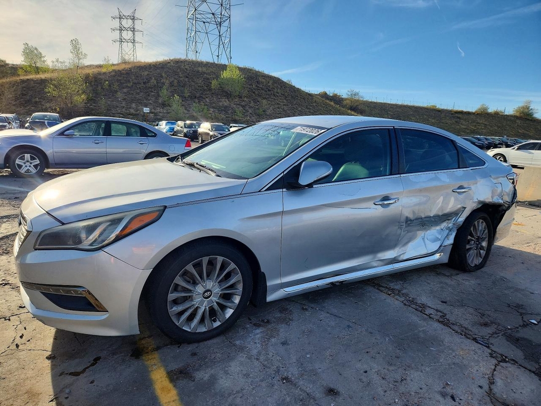 Вид 2015 HYUNDAI SONATA LIMITED, угол 1