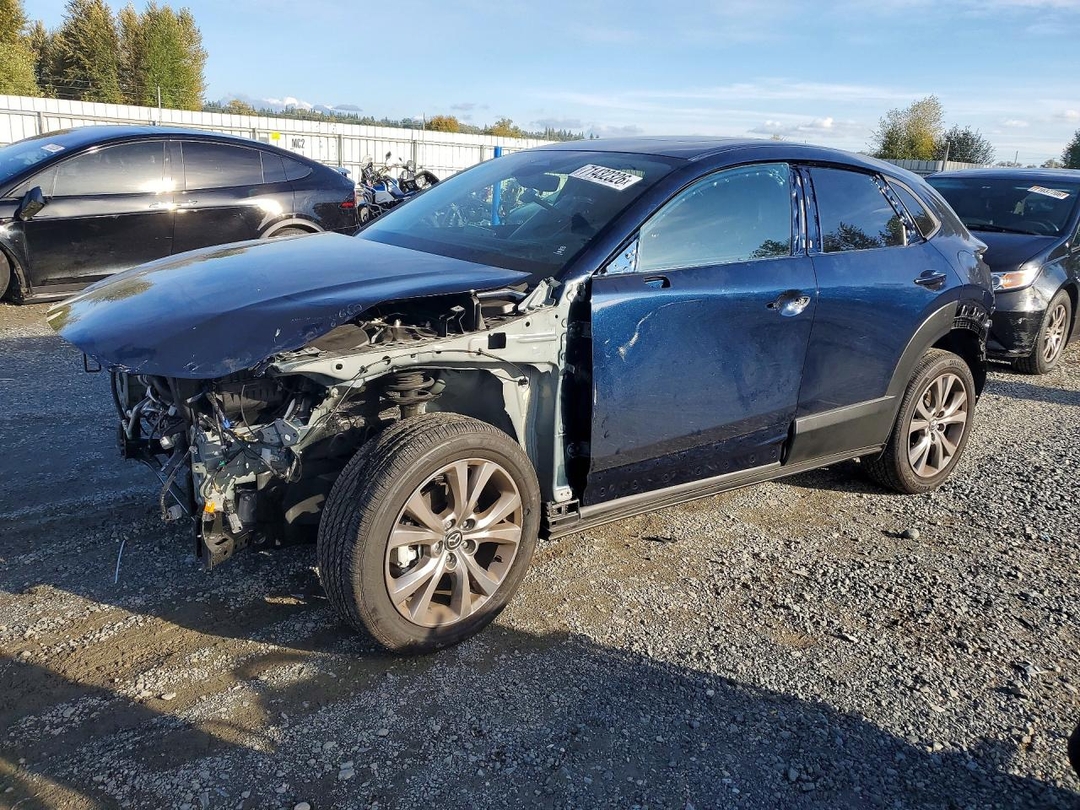 Vue de 2026 MAZDA CX-30 PREFERRED, angle 1