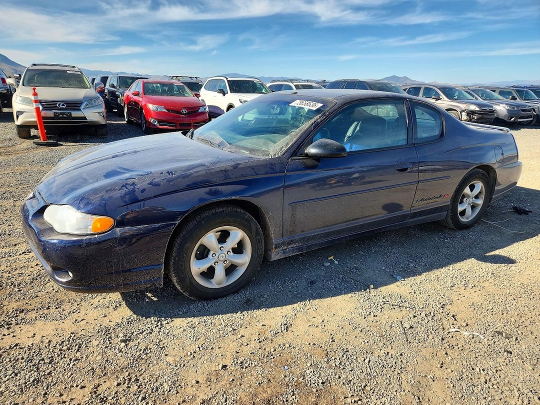Vue de 2001 CHEVROLET MONTE CARLO SS, angle 1