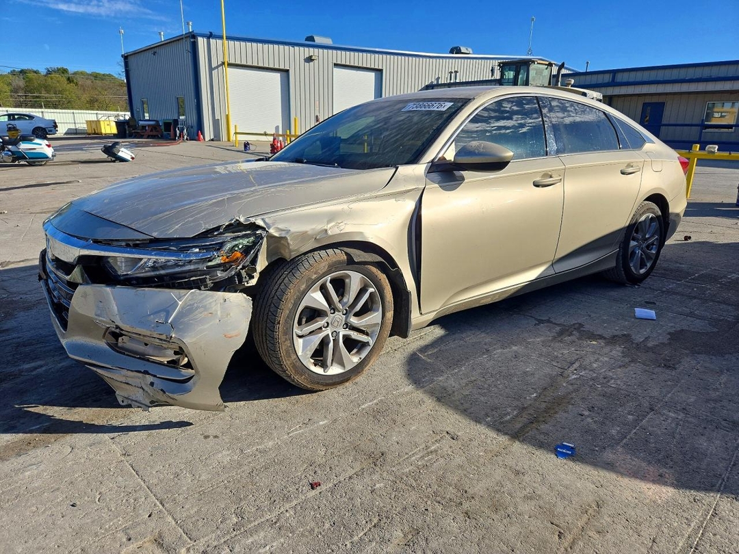 منظر 2018 HONDA ACCORD LX، زاوية 1