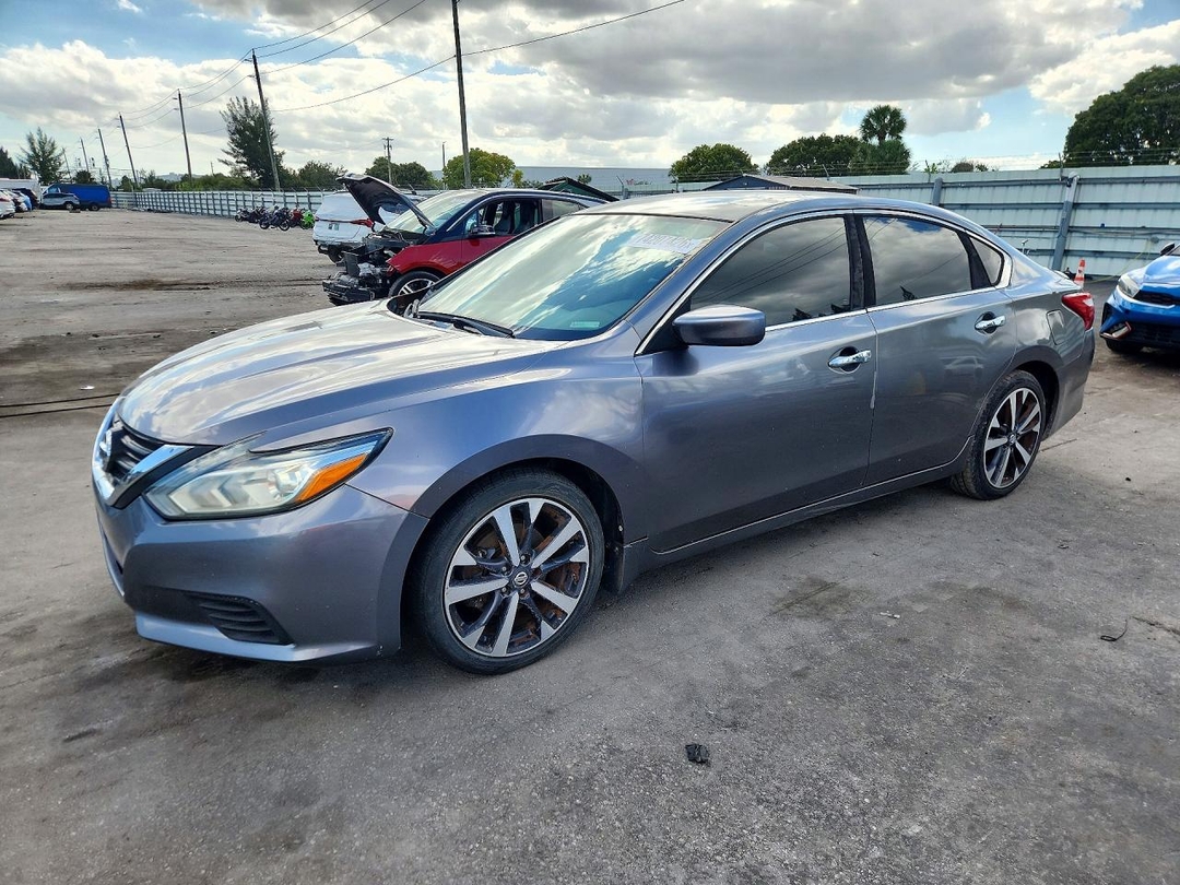 Вид 2016 NISSAN ALTIMA 2.5 SR, угол 1