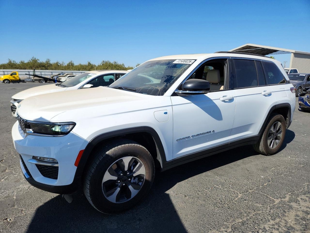 Vista de 2024 JEEP GRAND CHEROKEE LIMITED 4XE, ángulo 1
