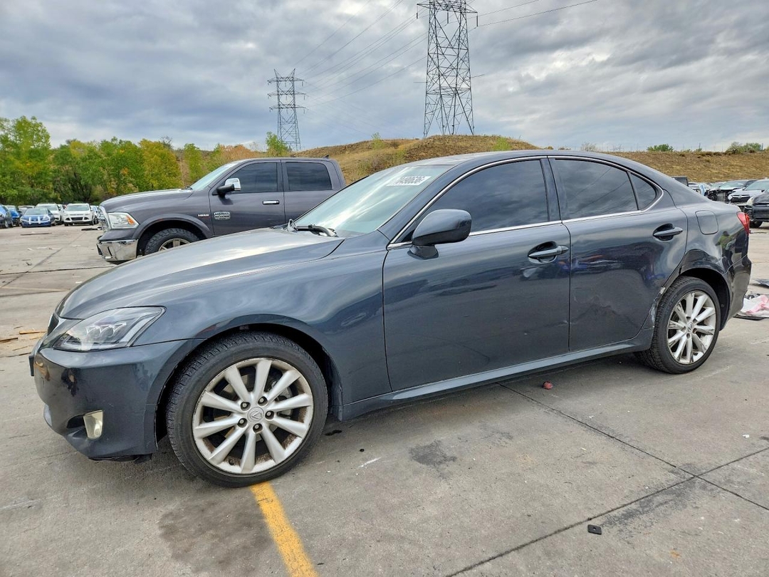 Вид 2008 LEXUS IS 250, угол 1