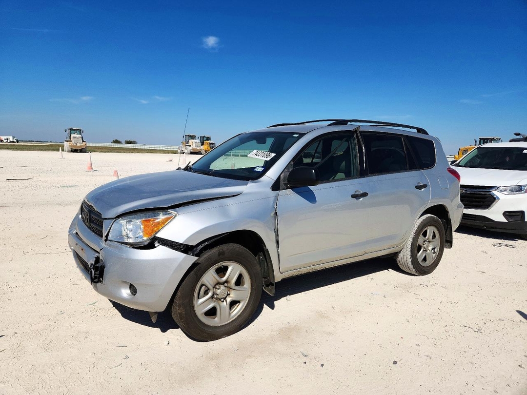 Вид 2007 TOYOTA RAV4 BASE, угол 1