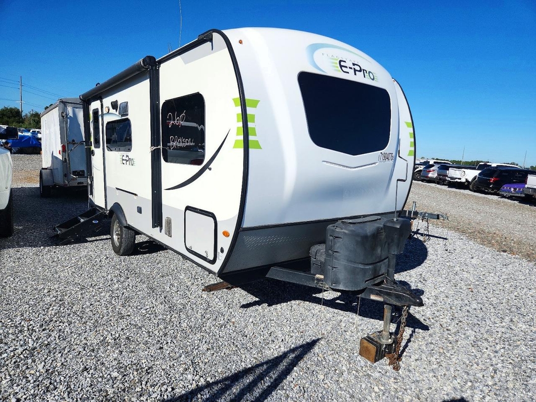 منظر 2019 FOREST RIVER E-PRO CAMPER، زاوية 1
