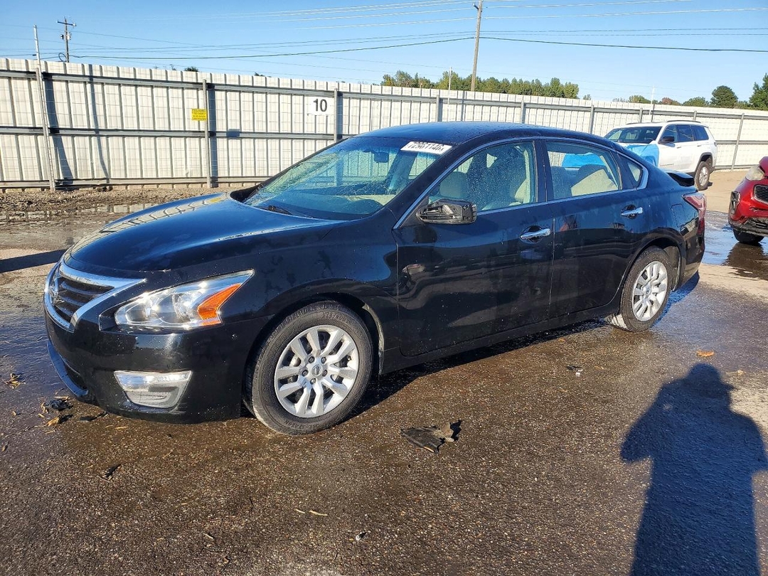 Вид 2015 NISSAN ALTIMA 2.5 S, угол 1