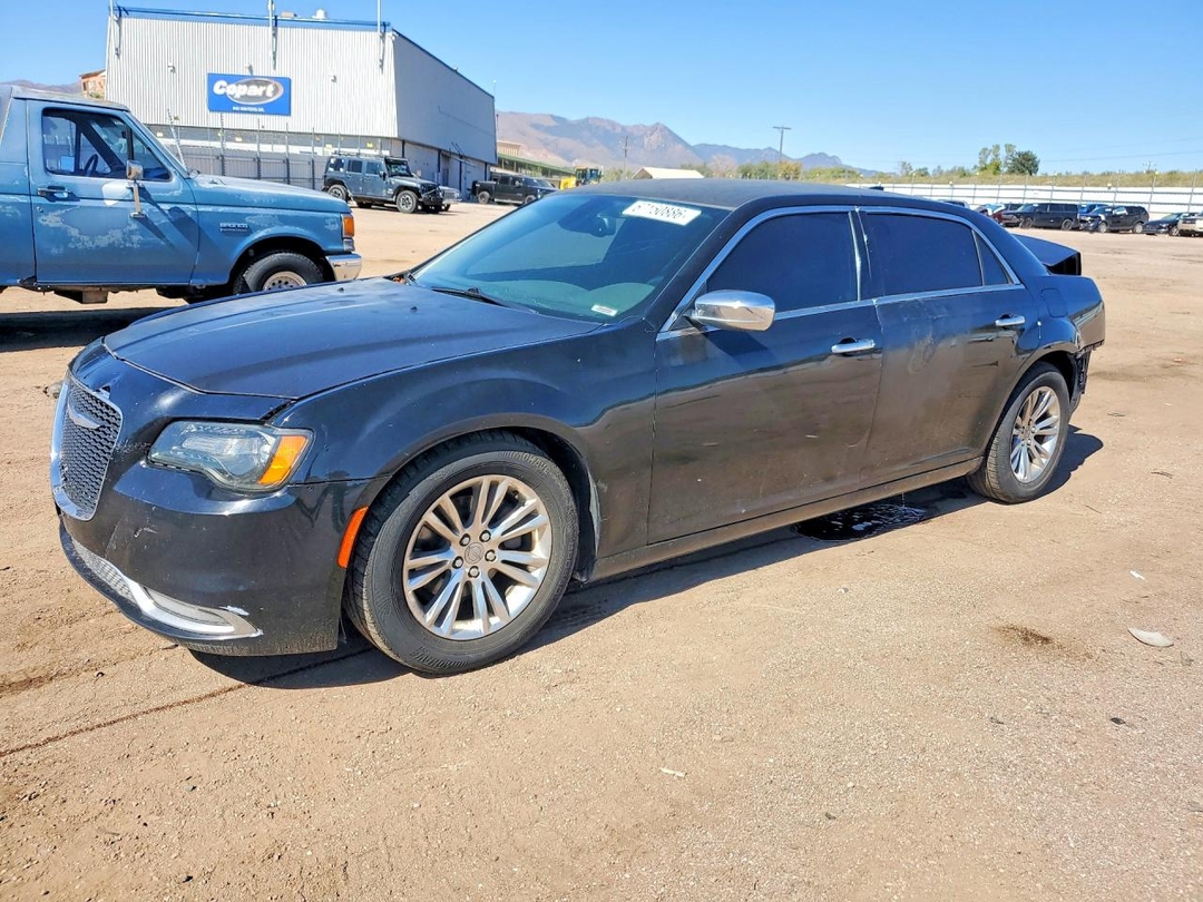 منظر 2015 CHRYSLER 300 LIMITED، زاوية 1