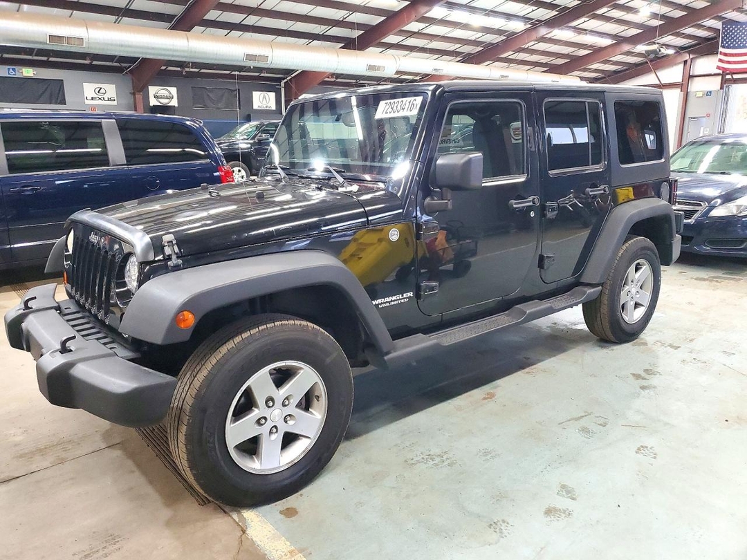 منظر 2012 JEEP WRANGLER UNLIMITED RUBICON، زاوية 1