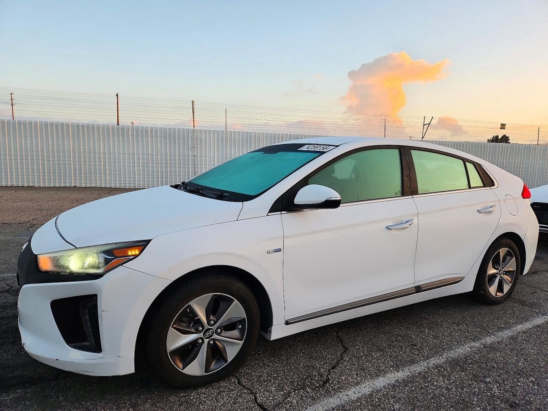 2017 HYUNDAI IONIQ LIMITED view, angle 1