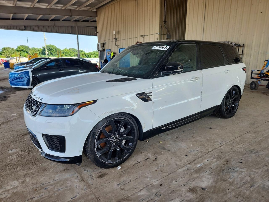 Vue de 2022 LAND ROVER RANGE ROVER SPORT HSE SILVER EDITION, angle 1