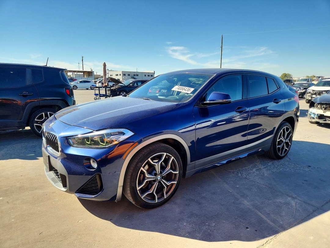 منظر 2020 BMW X2 SDRIVE28I، زاوية 1