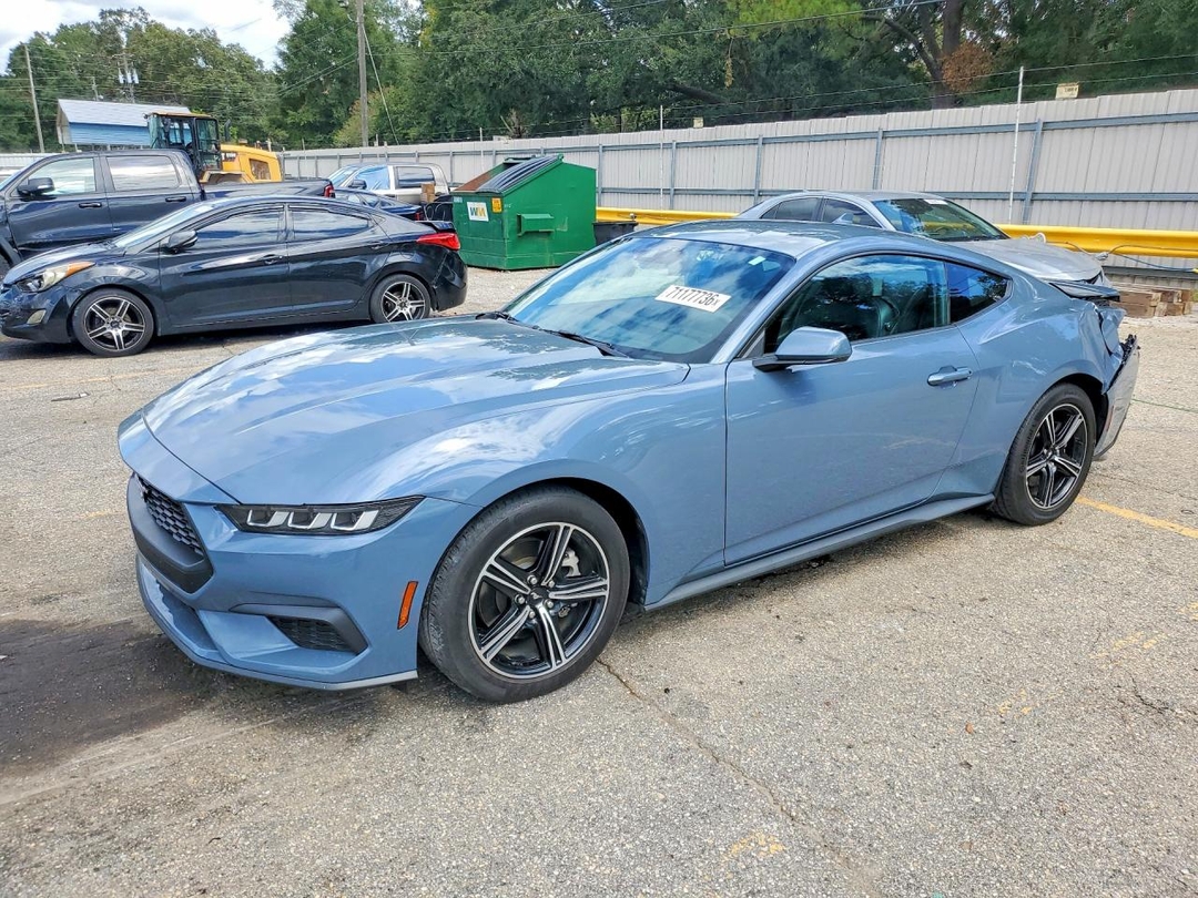 Vue de 2024 FORD MUSTANG, angle 1