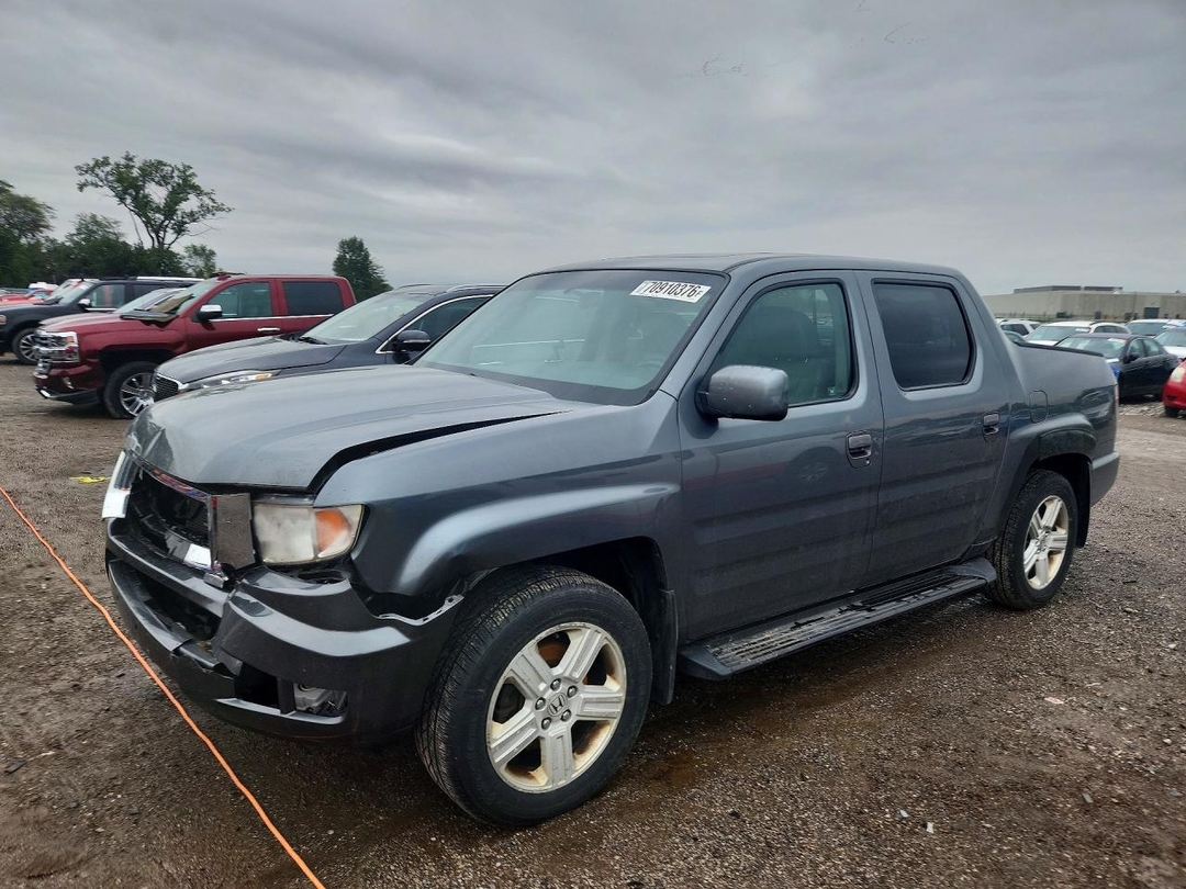 Vue de 2010 HONDA RIDGELINE RTL, angle 1