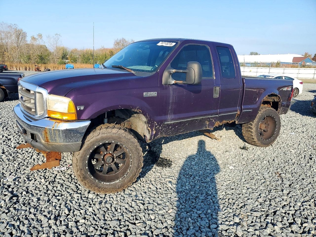 Vue de 1999 FORD F250 SUPER DUTY, angle 1