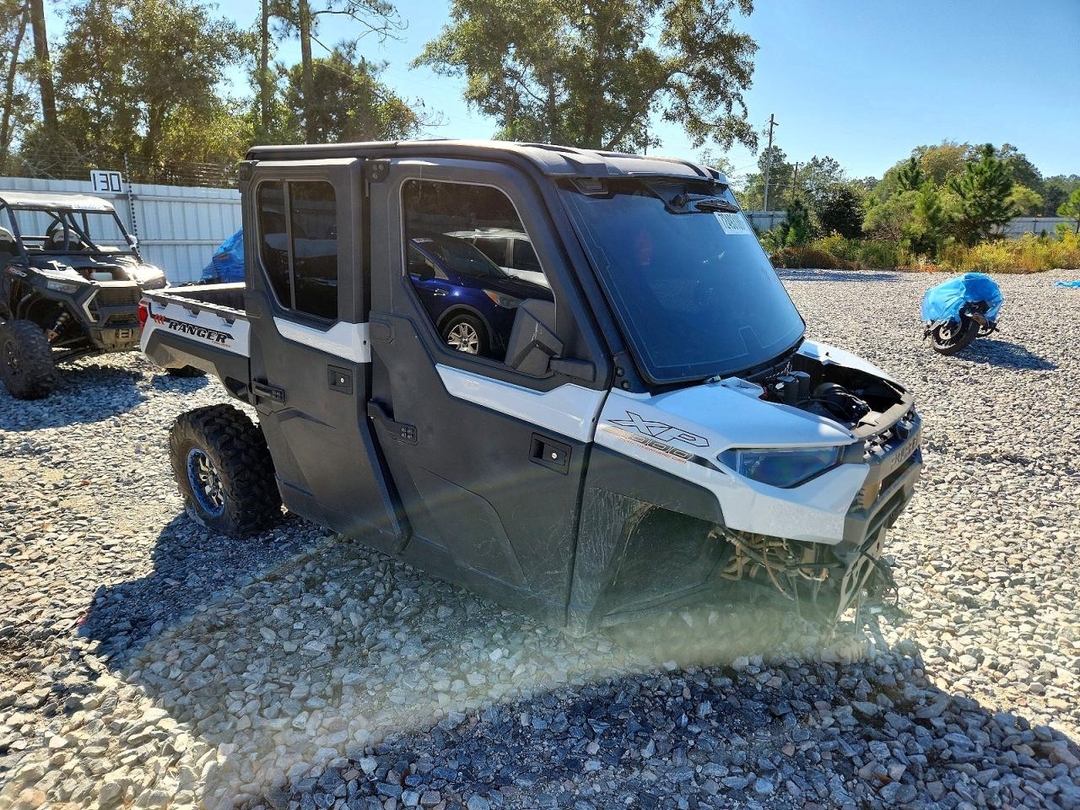 Vue de 2022 POLARIS RANGER XP 1000 UTILITY VEHICLE, angle 1