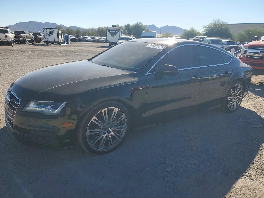 Vue de 2012 AUDI A7 PRESTIGE, angle 1