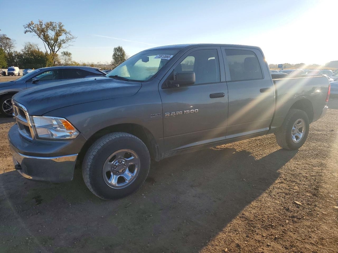 منظر 2012 DODGE RAM 1500 ST، زاوية 1