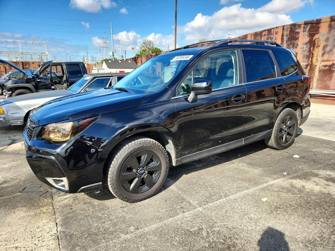 Vista de 2017 SUBARU FORESTER 2.5I LIMITED, ángulo 1