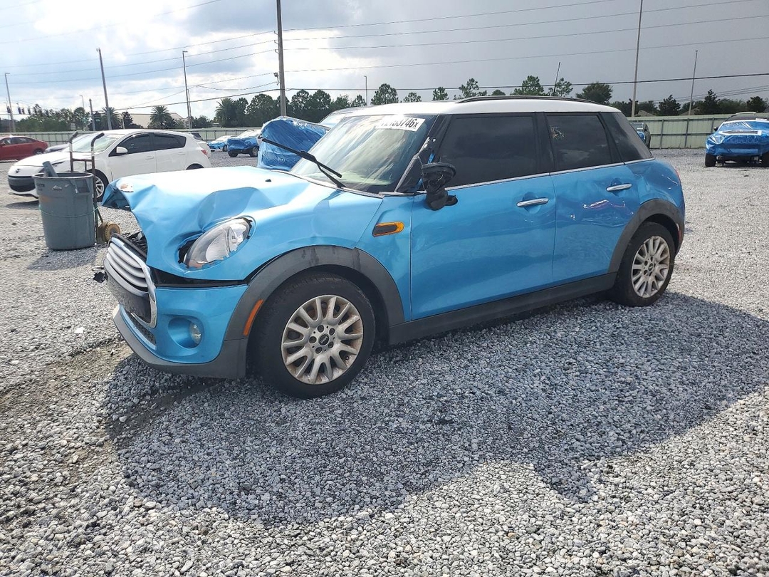 Vue de 2015 MINI COOPER, angle 1