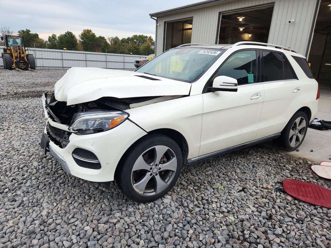 Вид 2016 MERCEDES-BENZ GLE 350 4MATIC, угол 1