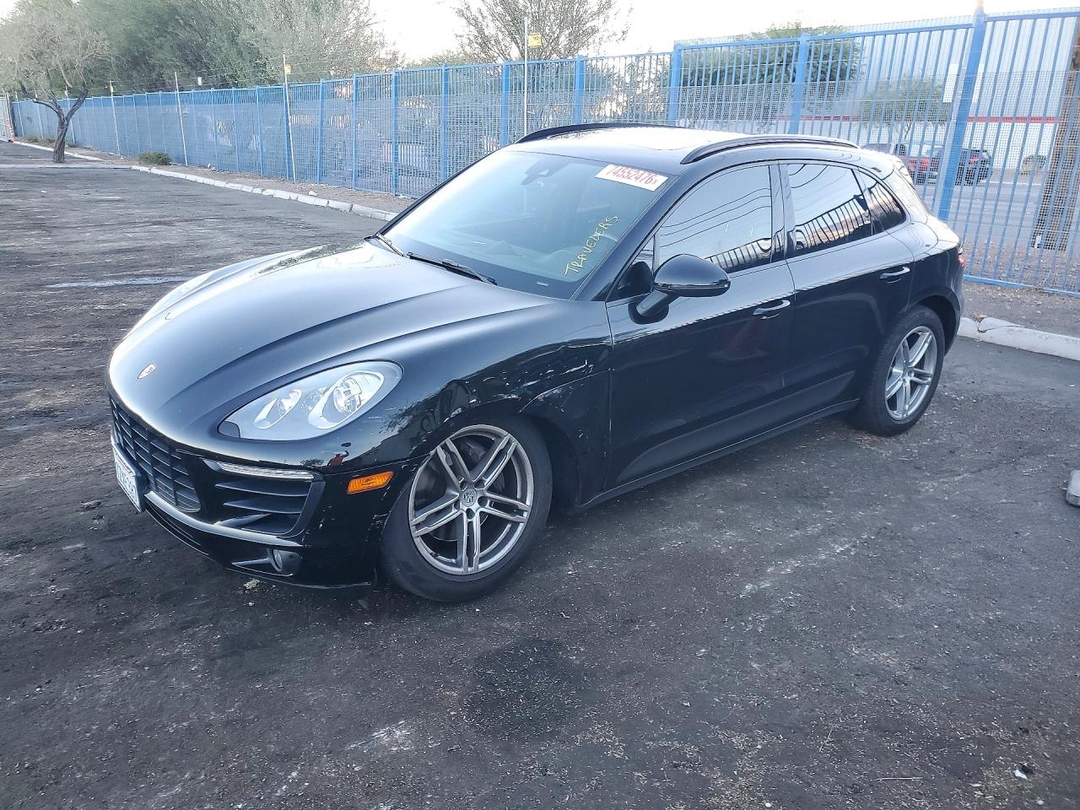 منظر 2017 PORSCHE MACAN، زاوية 1