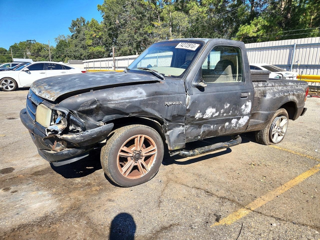 Vue de 1994 FORD RANGER, angle 1