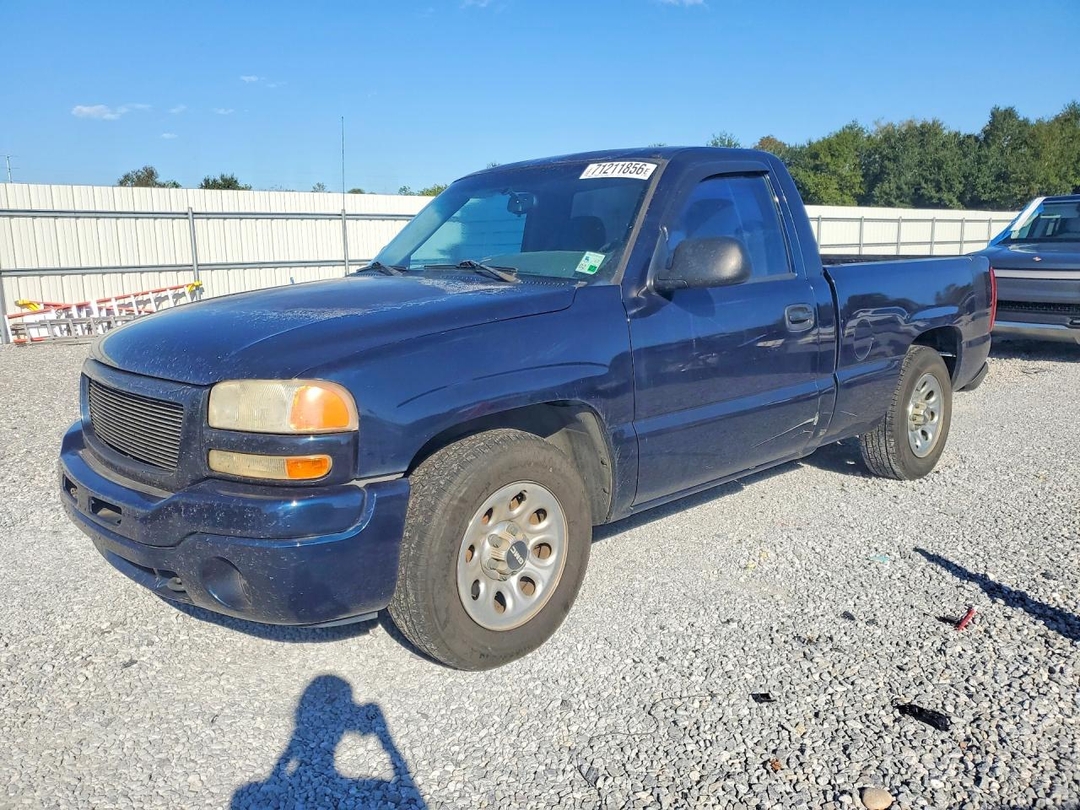 Vue de 2006 GMC NEW SIERRA C1500, angle 1