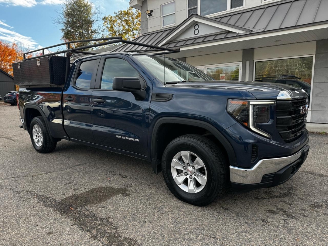 منظر 2022 GMC SIERRA K1500، زاوية 1