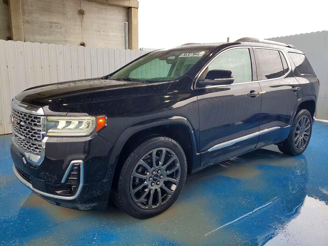 Vista de 2022 GMC ACADIA DENALI, ángulo 1
