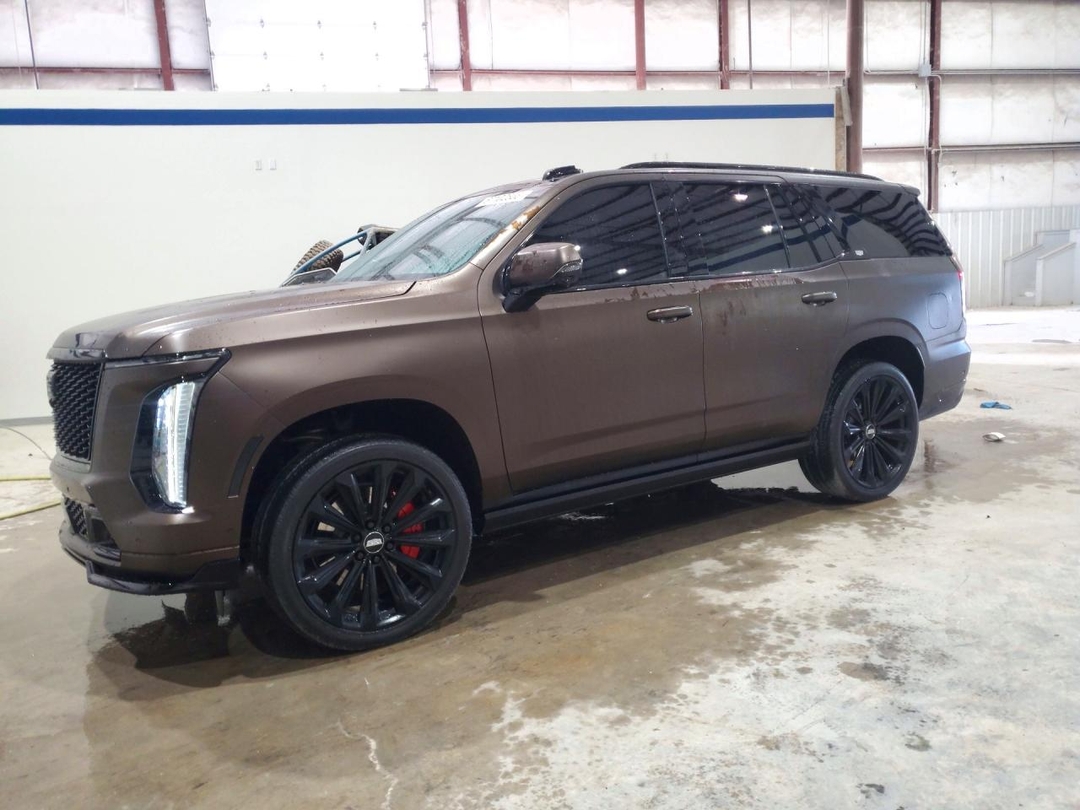 Вид 2025 CADILLAC ESCALADE V, угол 1