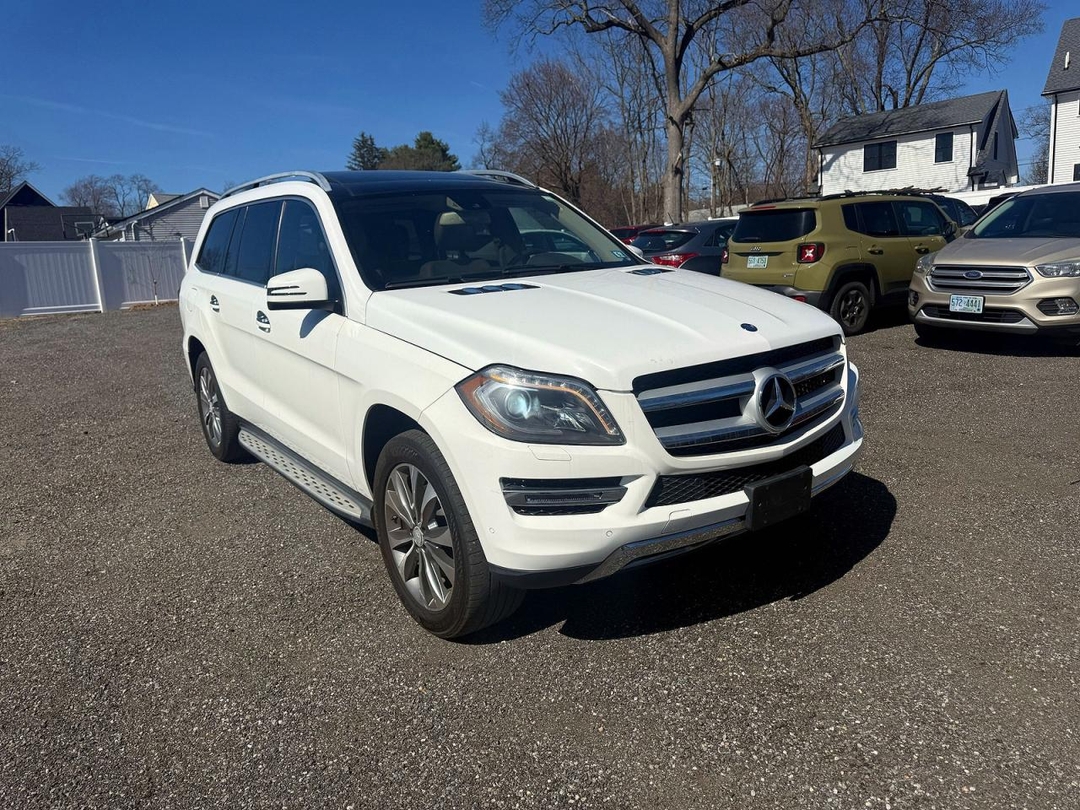 Vedere 2014 MERCEDES-BENZ GL 450 4MATIC, unghi 1