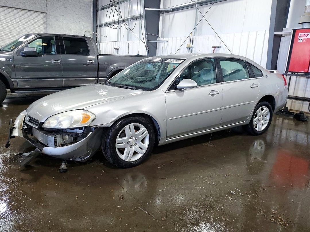 Vista de 2006 CHEVROLET IMPALA LT, ángulo 1