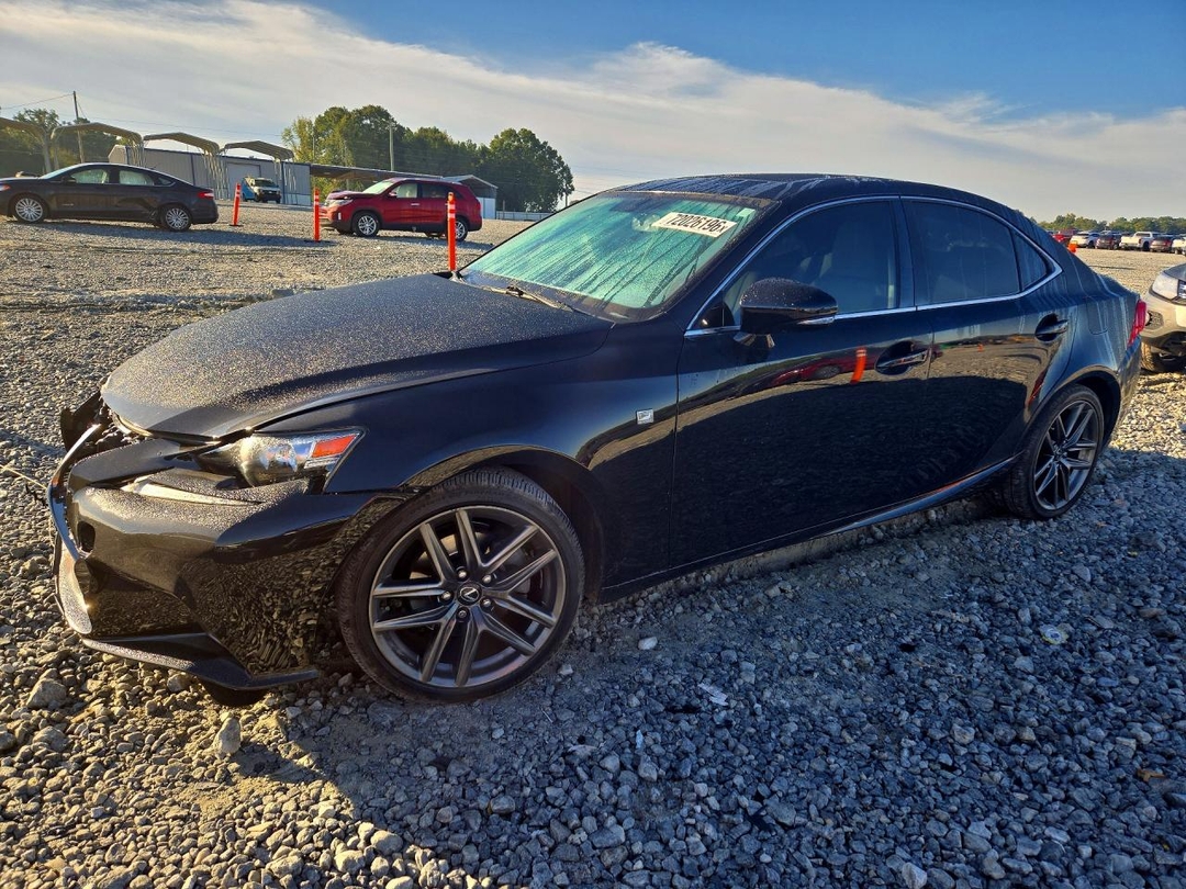 Вид 2015 LEXUS IS 250, угол 1