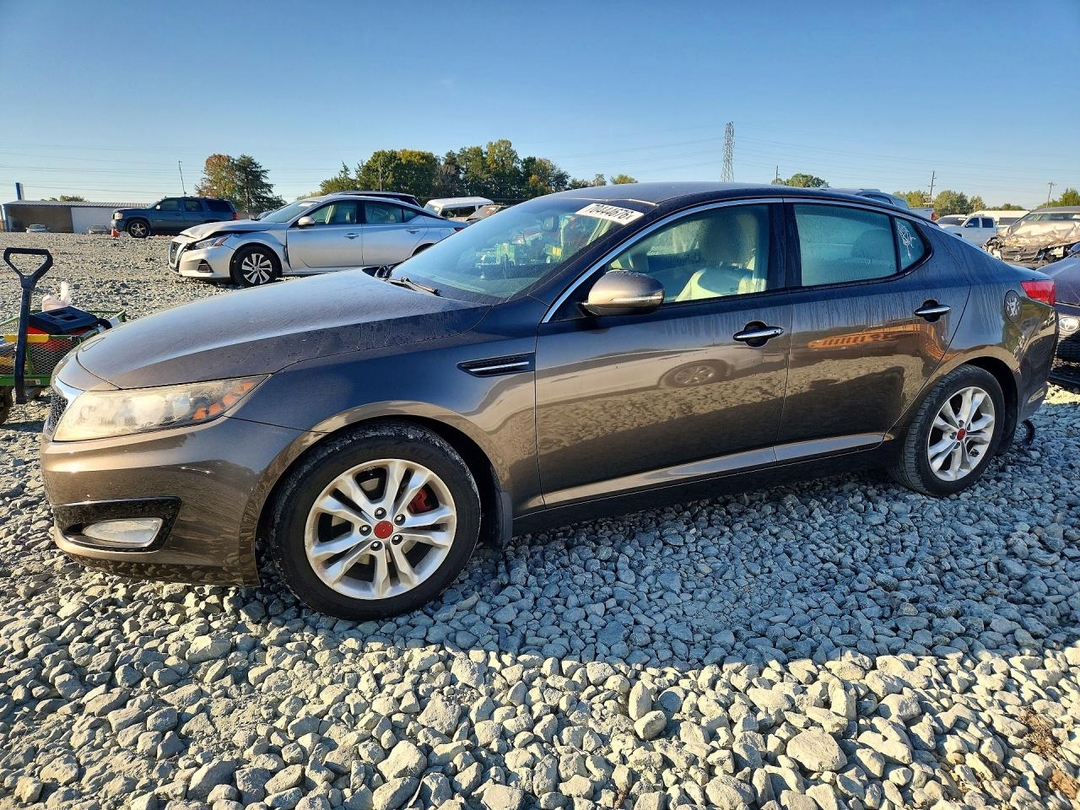 Vue de 2012 KIA OPTIMA EX, angle 1