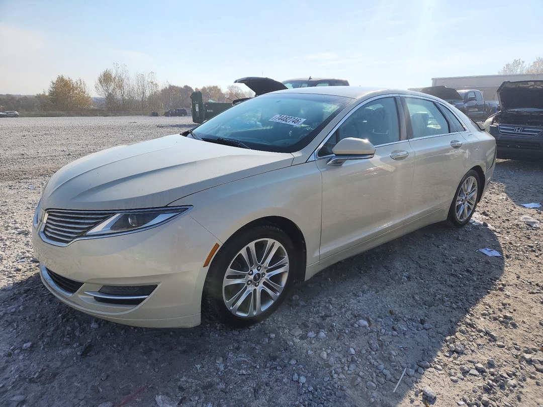 Вид 2014 LINCOLN MKZ, угол 1