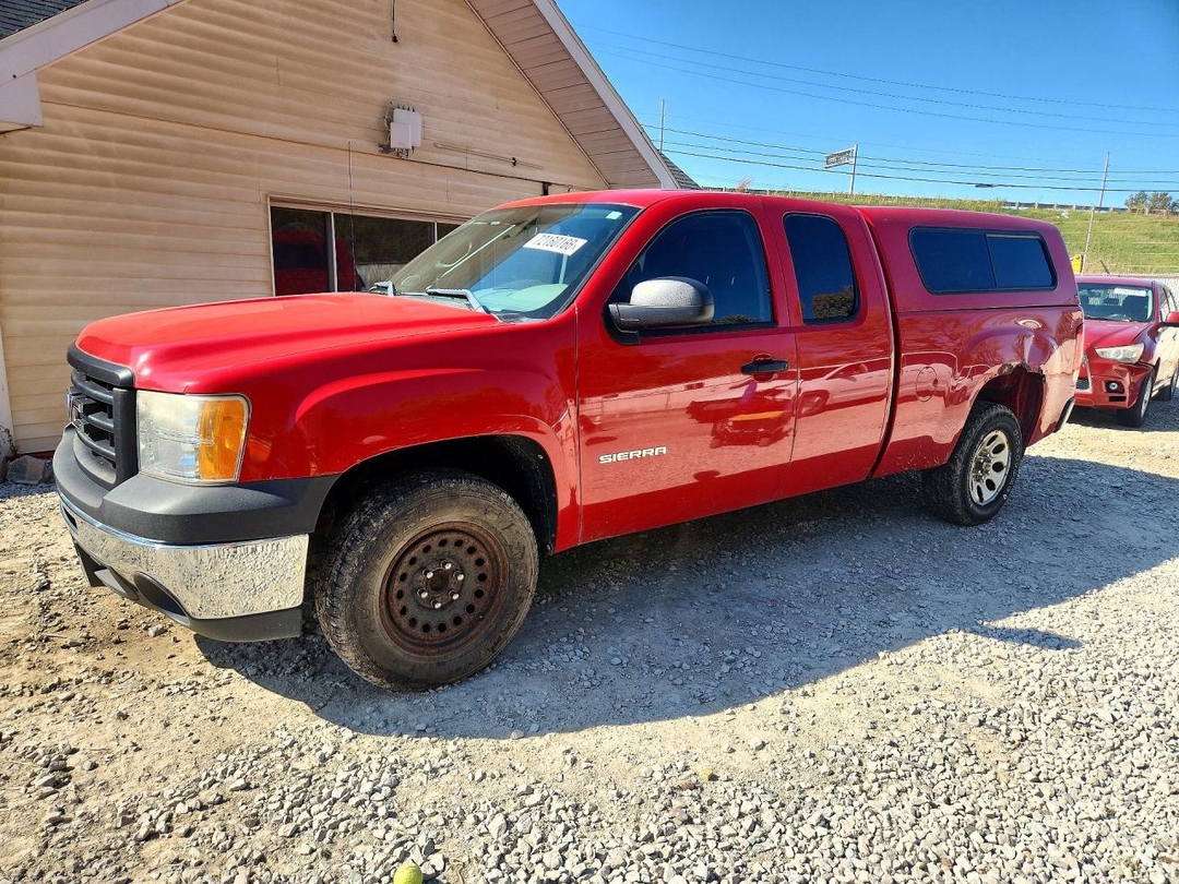 Vista de 2011 GMC SIERRA C1500, ángulo 1