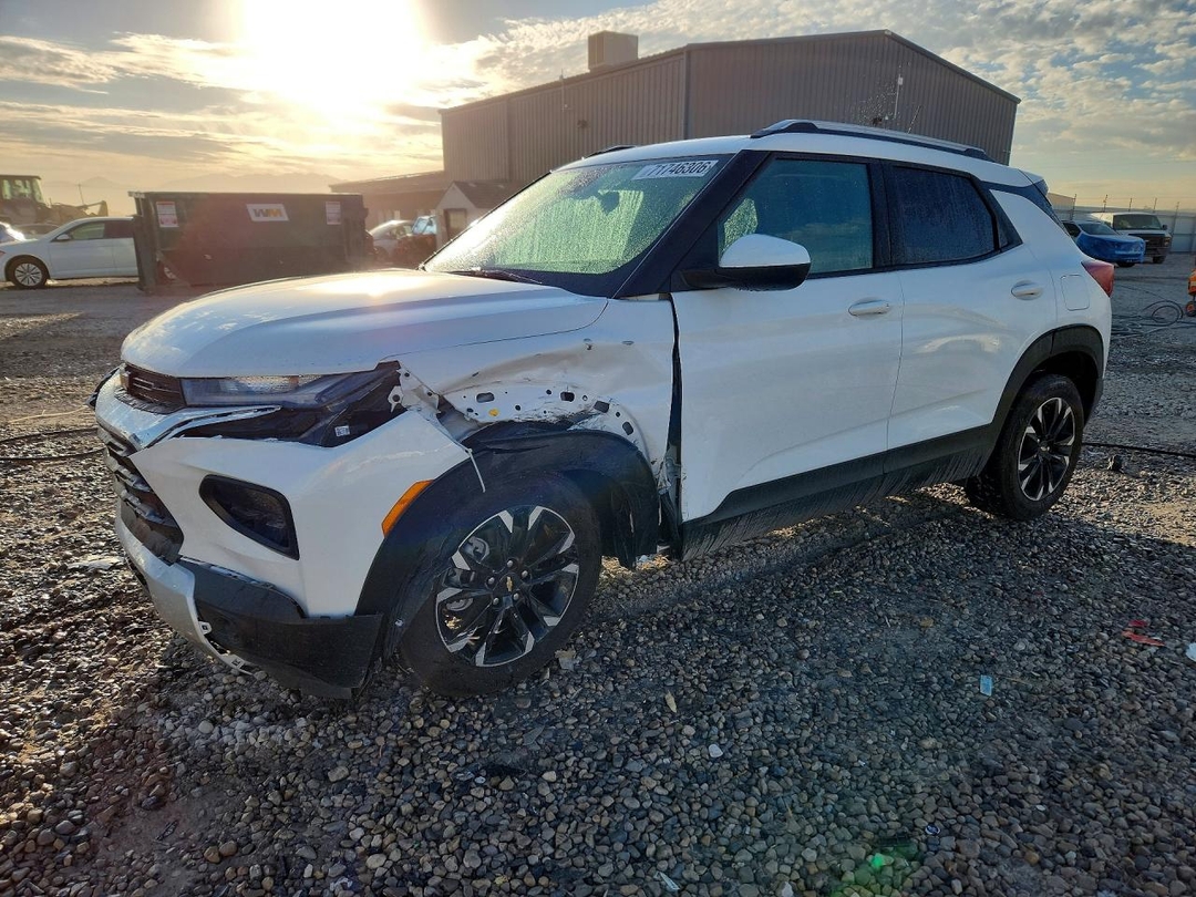 منظر 2023 CHEVROLET TRAILBLAZER LT، زاوية 1