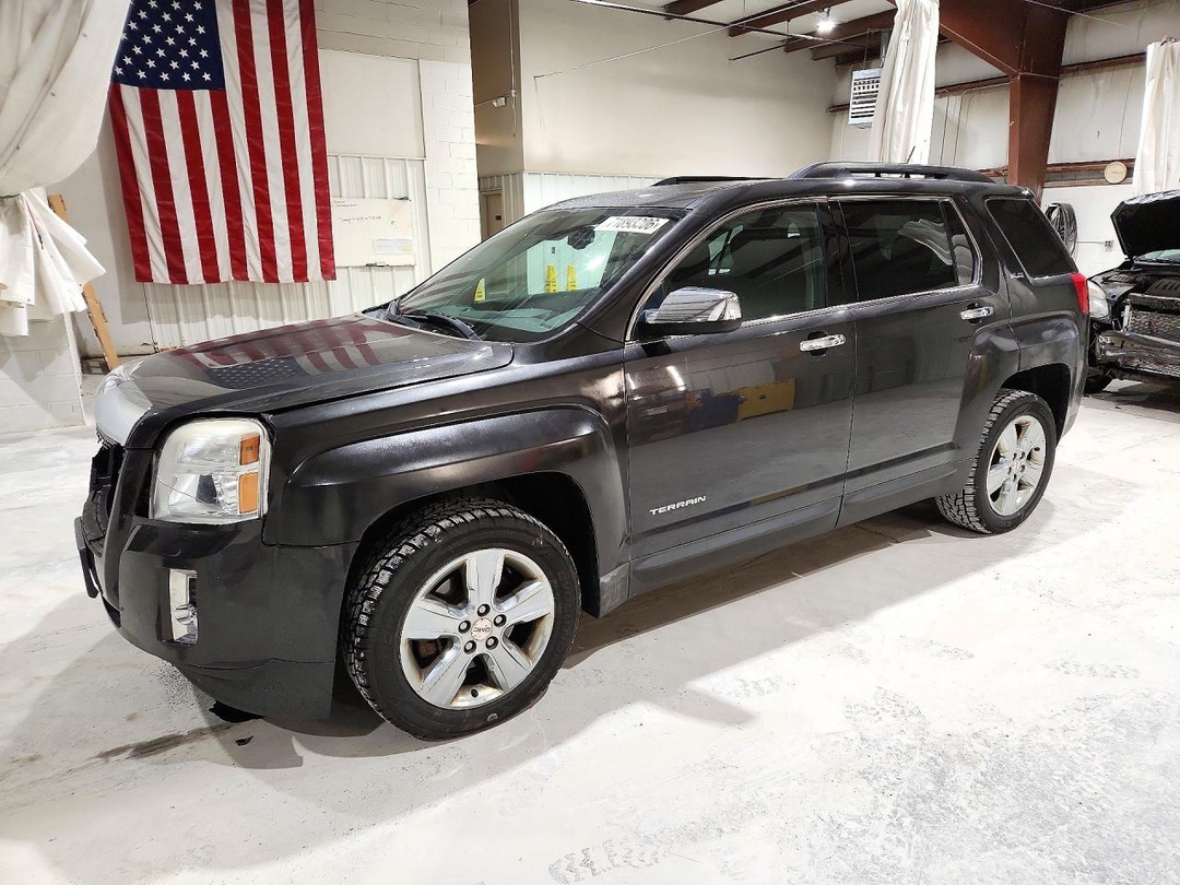 Vue de 2015 GMC TERRAIN SLE, angle 1