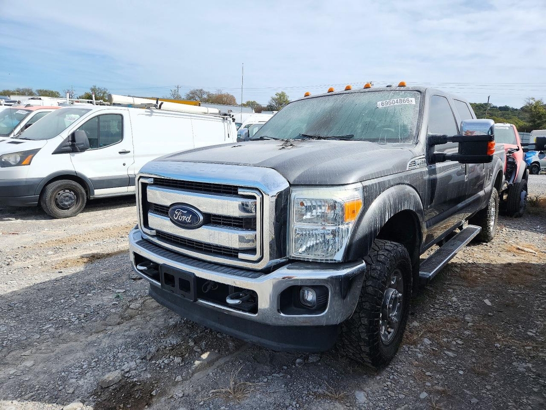 Vedere 2015 FORD F350 SUPER DUTY, unghi 1