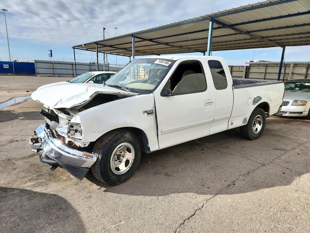 منظر 2000 FORD F150، زاوية 1