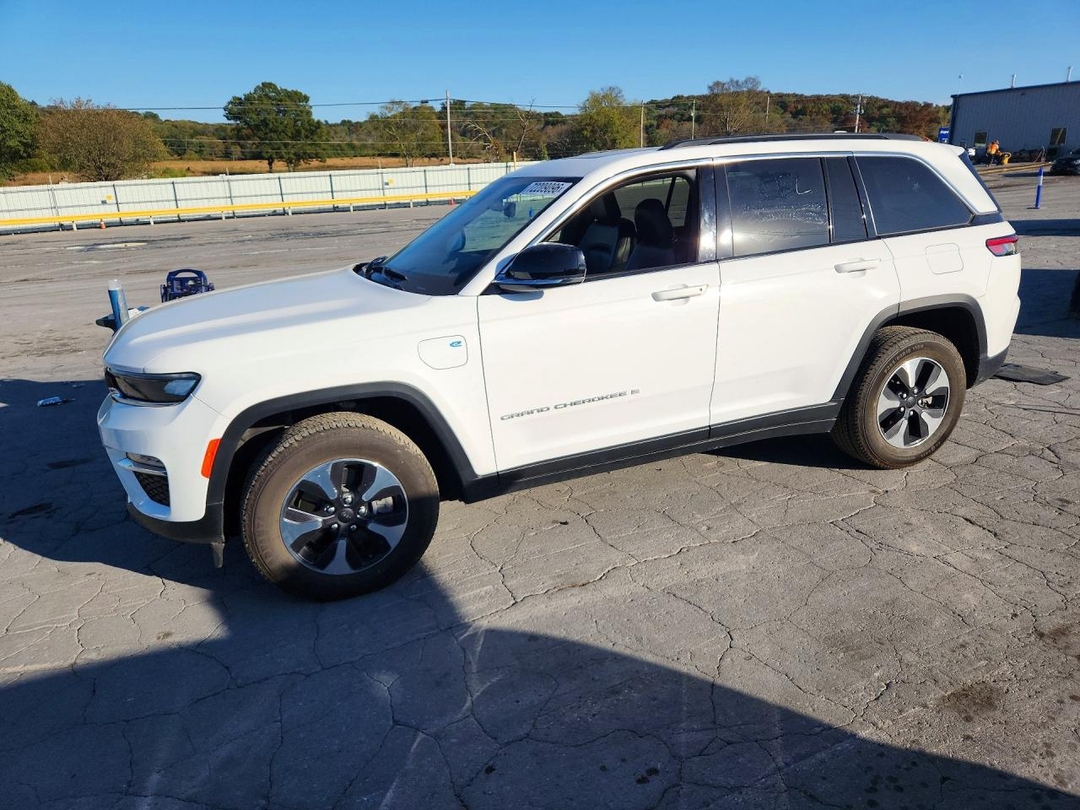 Вид 2024 JEEP GRAND CHEROKEE LIMITED 4XE, угол 1