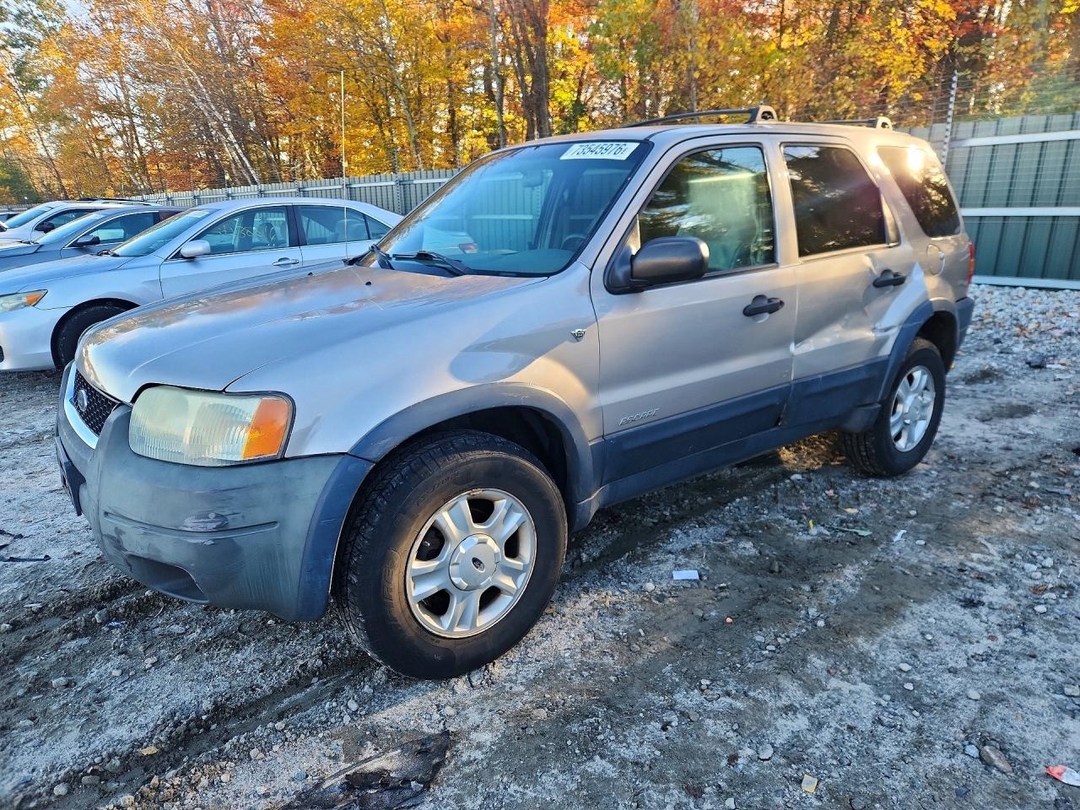 Vista de 2001 FORD ESCAPE XLT, ángulo 1