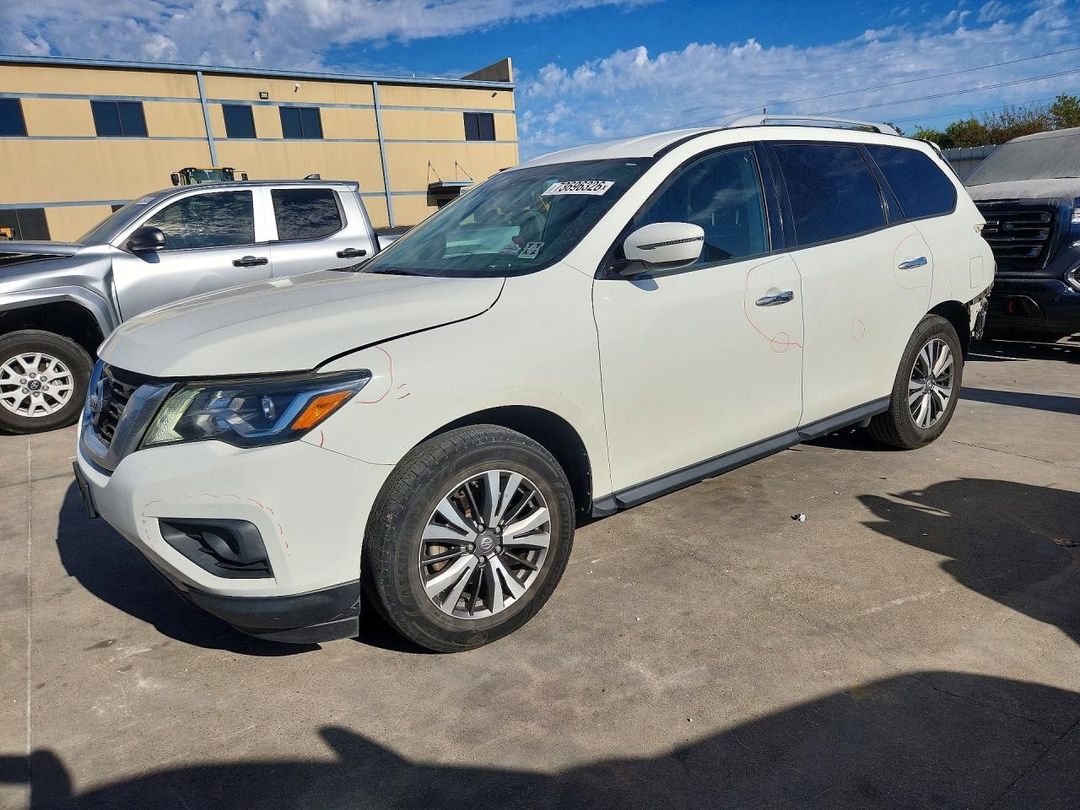Vedere 2019 NISSAN PATHFINDER SV, unghi 1