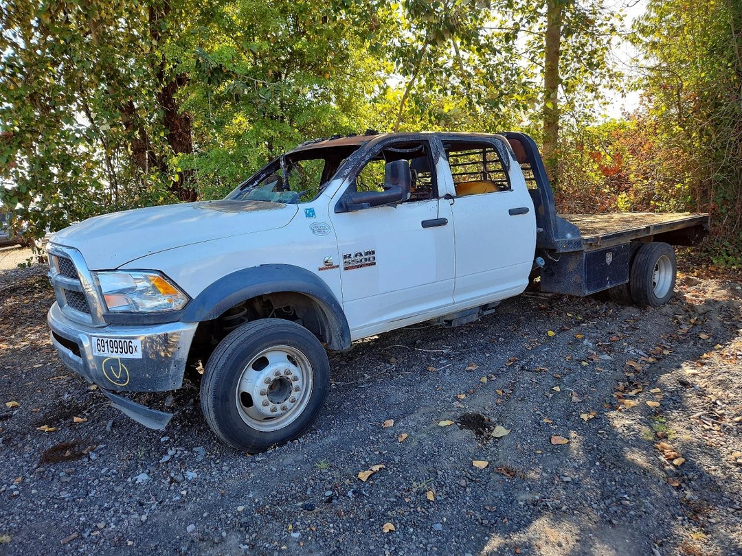 Вид 2018 RAM 5500, угол 1